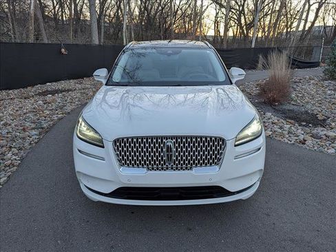 Certified 2022 Lincoln Corsair Reserve w/ Equipment Group 201A image 8