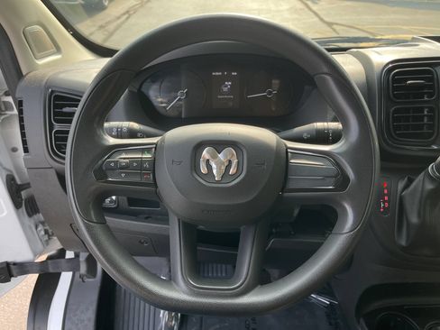 Used 2022 RAM ProMaster 2500 FWD image 18
