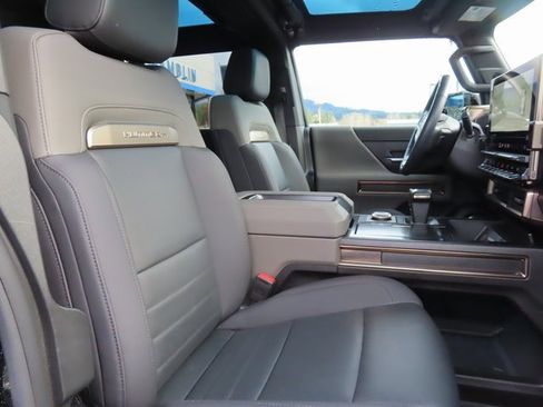 Used 2024 GMC Hummer EV 2X w/ Extreme Off-Road Package image 41