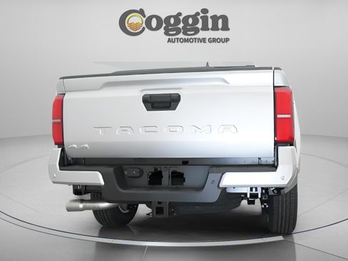 New 2026 Toyota Tacoma SR5 AWD/4WD image 17