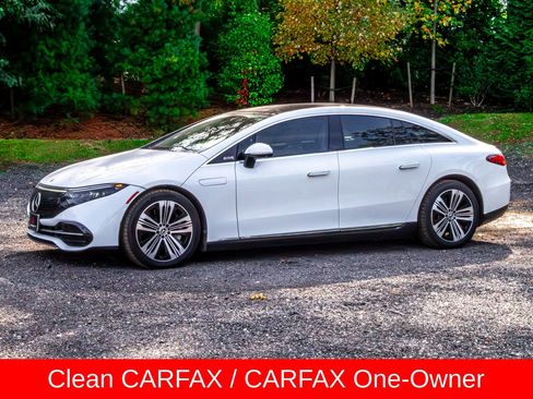 Used 2022 Mercedes-Benz EQS 450+ Sedan image 3