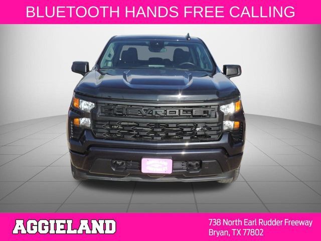 Used 2023 Chevrolet Silverado 1500 Custom w/ LPO, Dark Essentials Package RWD image 9
