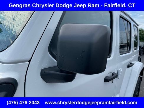 Used 2024 Jeep Wrangler Unlimited Sahara AWD/4WD image 14