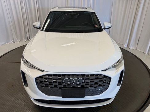 Certified 2025 Audi Q5 Premium w/ Convenience Package AWD/4WD image 34