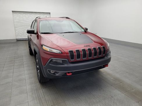 Used 2017 Jeep Cherokee Trailhawk AWD/4WD image 14