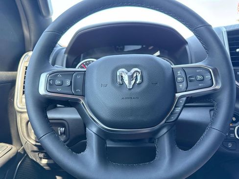 New 2025 RAM 1500 Big Horn AWD/4WD image 18