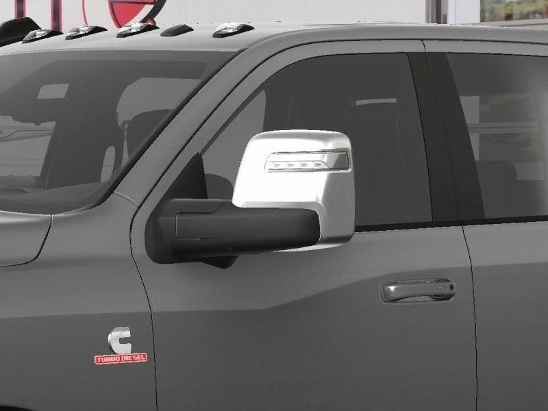 New 2025 RAM 2500 Laramie AWD/4WD image 15