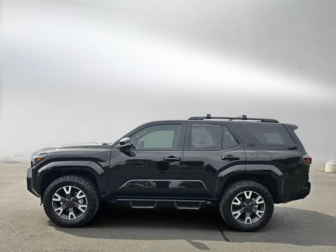 Used 2026 Toyota 4Runner TRD Sport Premium AWD/4WD image 2