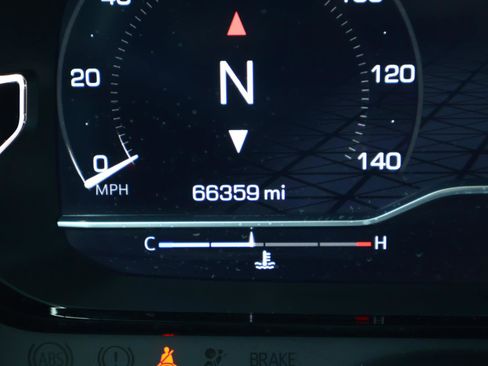 Used 2023 GMC Yukon XL Denali Ultimate image 35