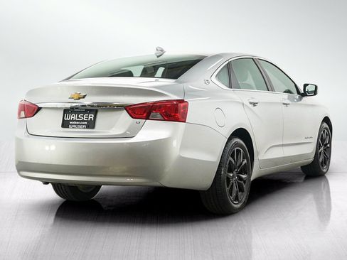 Used 2018 Chevrolet Impala LT FWD image 5