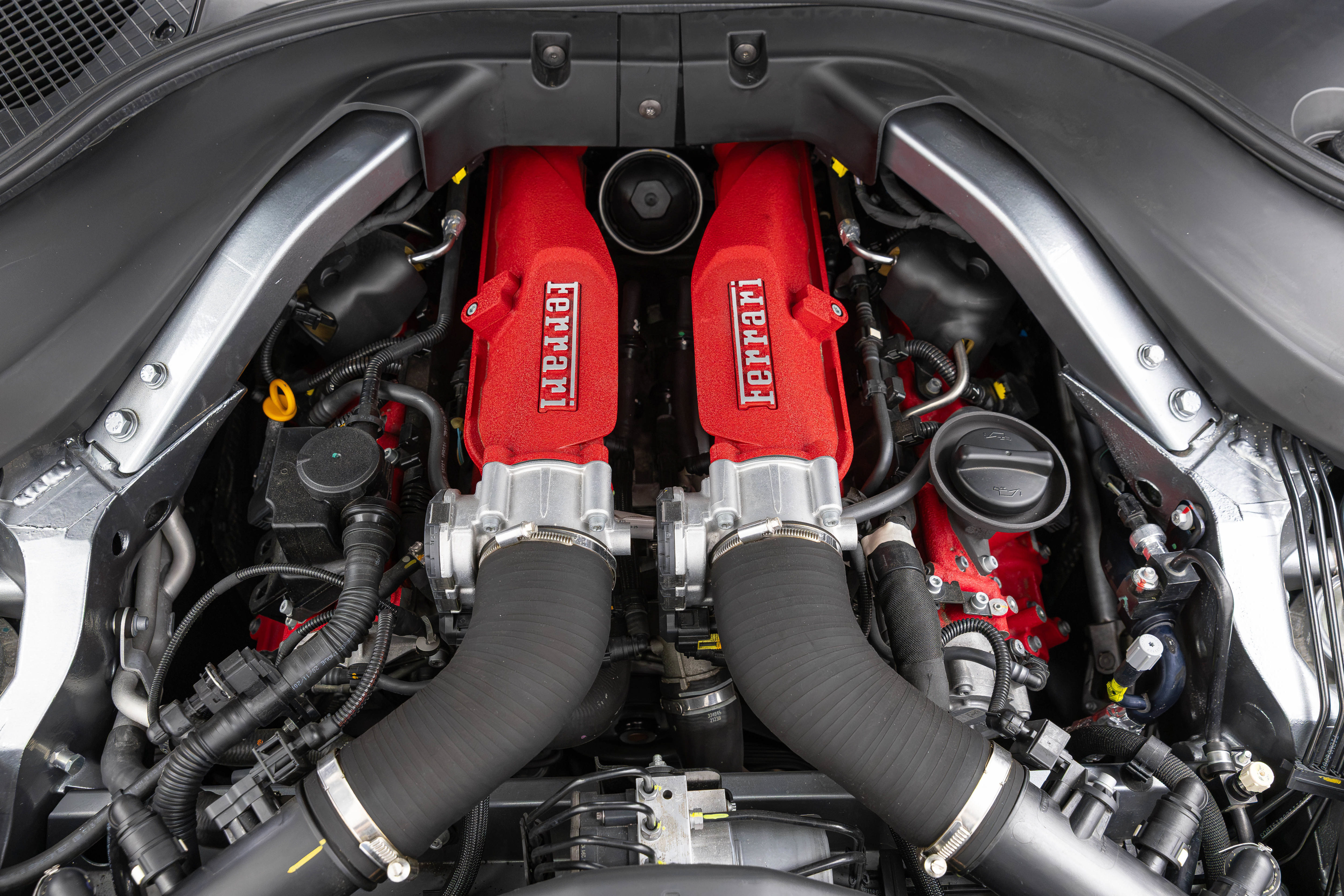 Certified 2019 Ferrari Portofino RWD image 58