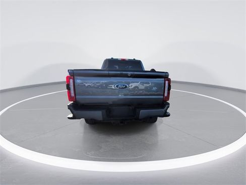 Used 2023 Ford F350 Lariat w/ Lariat Ultimate Package image 6