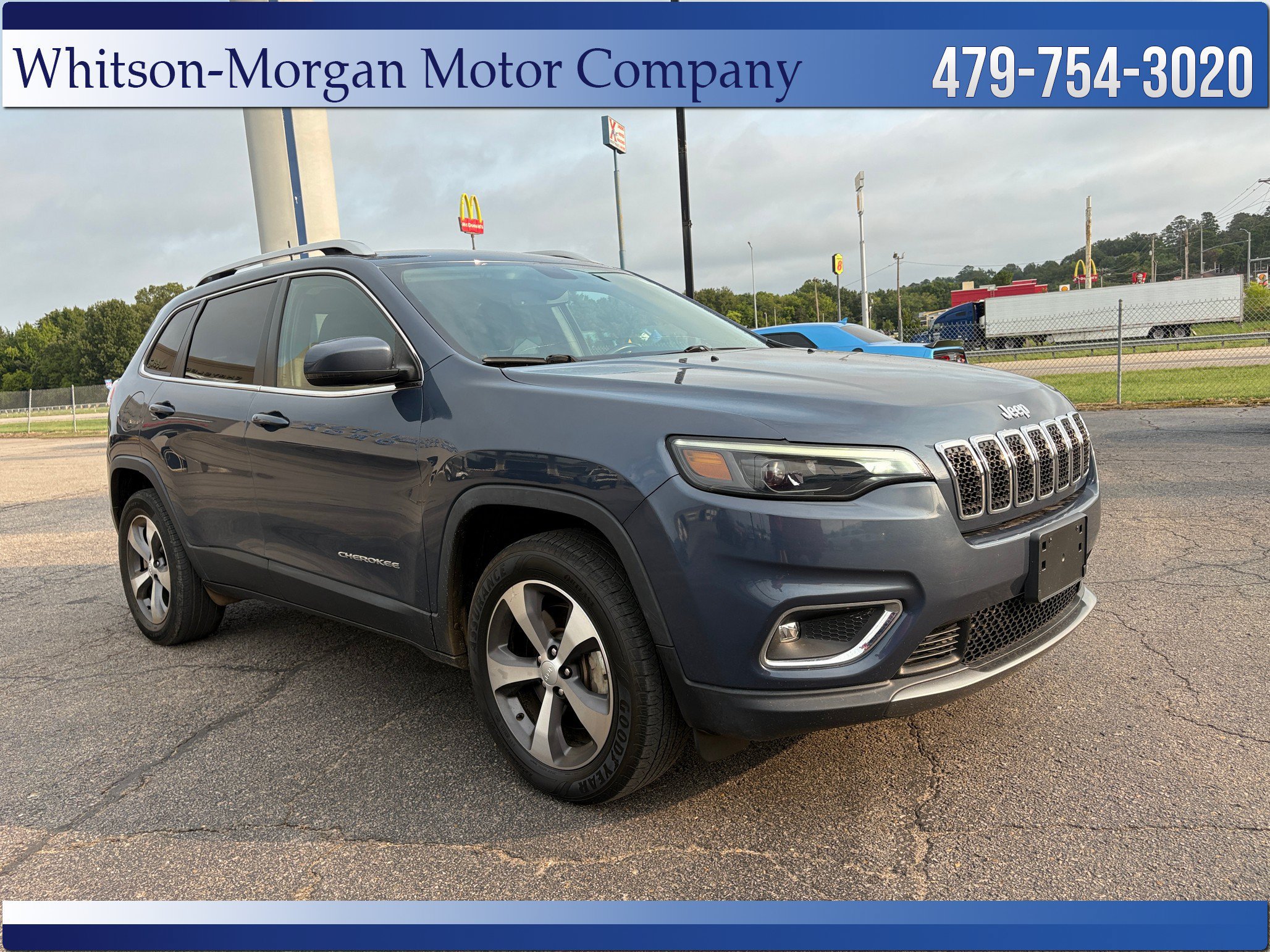 Used 2020 Jeep Cherokee Limited w/ Trailer Tow Group AWD/4WD image 3