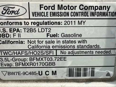 Used 2011 Ford Edge Limited w/ 302A Rapid Spec Order Code FWD image 10