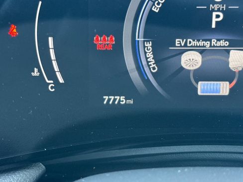 Used 2025 Lexus NX 350h AWD w/ Cold Area Package image 20