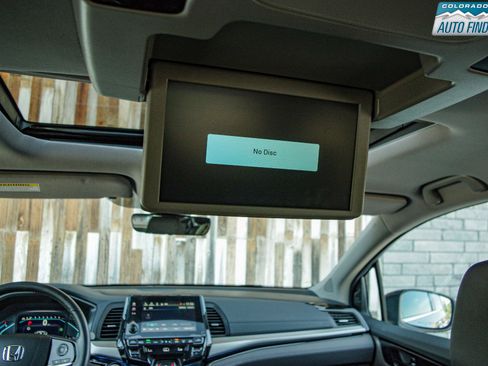 Used 2024 Honda Odyssey Touring image 25
