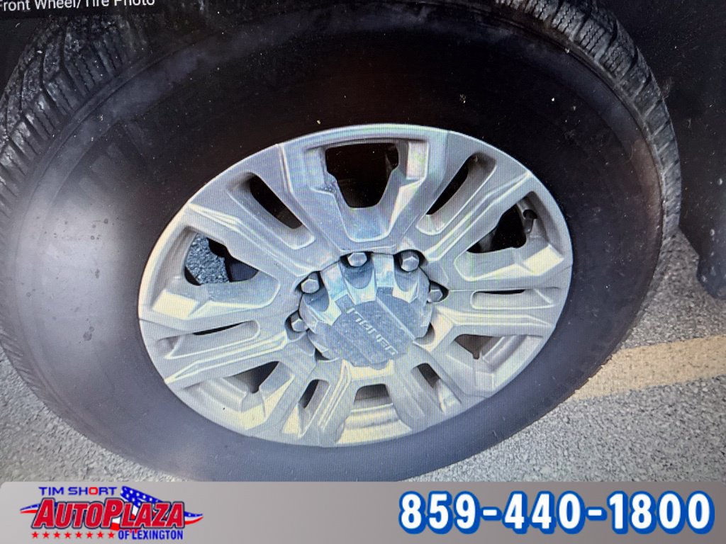 Used 2020 GMC Sierra 3500 Denali w/ Denali Ultimate Package AWD/4WD image 2