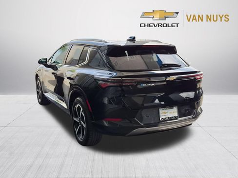Used 2024 Chevrolet Equinox EV LT FWD image 7