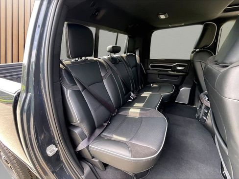 New 2026 RAM 2500 Laramie AWD/4WD image 23