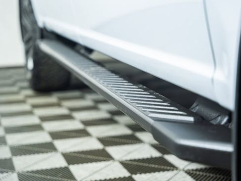 Certified 2022 Ford F150 XLT w/ Equipment Group 302A High image 19