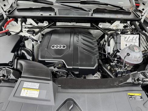 Used 2025 Audi Q5 2.0T Premium AWD/4WD image 22
