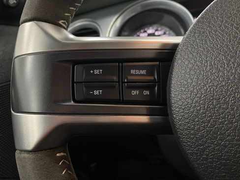 Used 2010 Ford Mustang Shelby GT500 image 16