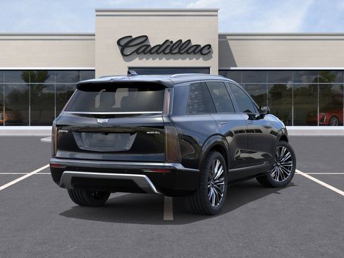 New 2026 Cadillac Vistiq Premium Luxury w/ LPO, Floor Liner Package AWD/4WD image 4