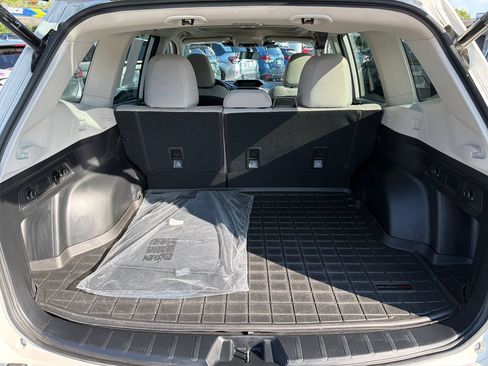 Certified 2023 Subaru Forester Premium AWD/4WD image 29