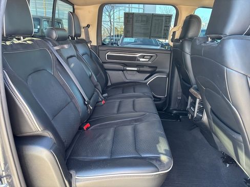 Used 2019 RAM 1500 Laramie image 43