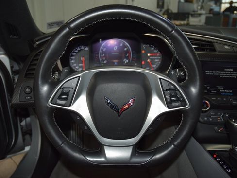 Used 2016 Chevrolet Corvette Stingray Coupe w/ 2LT Preferred Equipment Group image 39