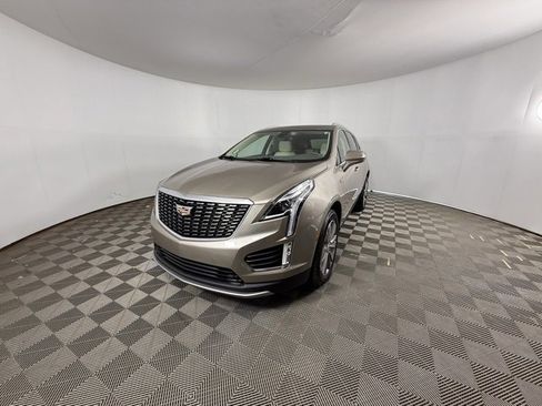 Used 2022 Cadillac XT5 Premium Luxury w/ LPO, Floor Liner Package image 30