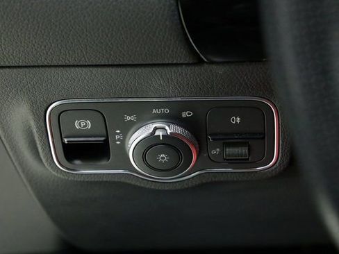 Used 2021 Mercedes-Benz GLA 35 AMG 4MATIC image 24