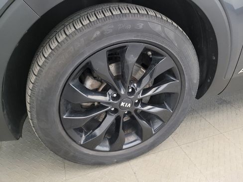 Used 2020 Kia Sorento EX AWD/4WD image 31