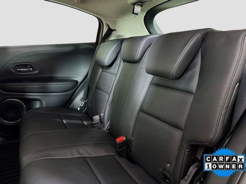 Used 2019 Honda HR-V Touring image 24