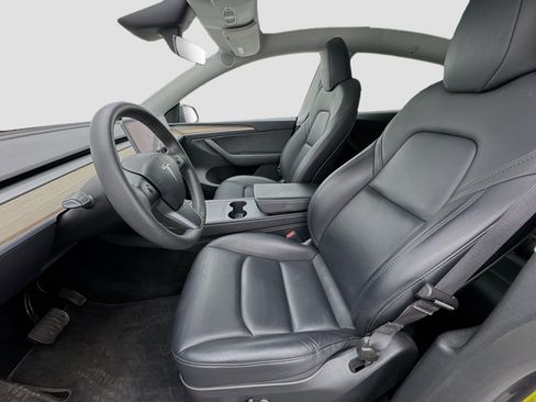 Used 2023 Tesla Model Y Long Range AWD/4WD image 13