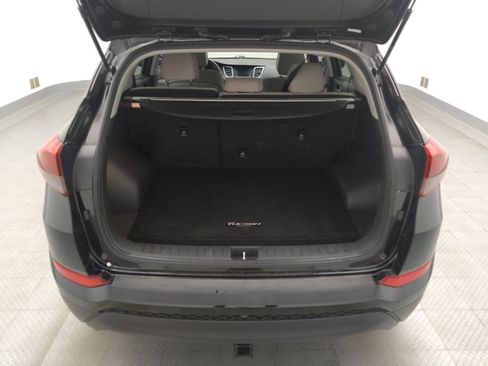 Used 2016 Hyundai Tucson SE w/ Option Group 02 FWD image 29
