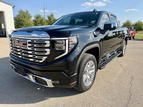 Used 2022 GMC Sierra 1500 Denali image 8