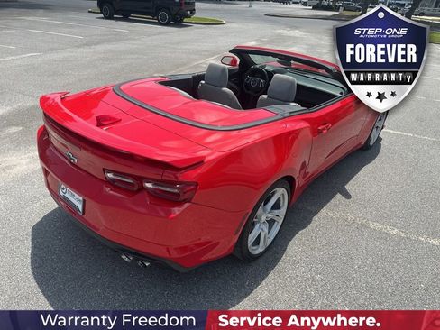Used 2020 Chevrolet Camaro LT RWD image 12