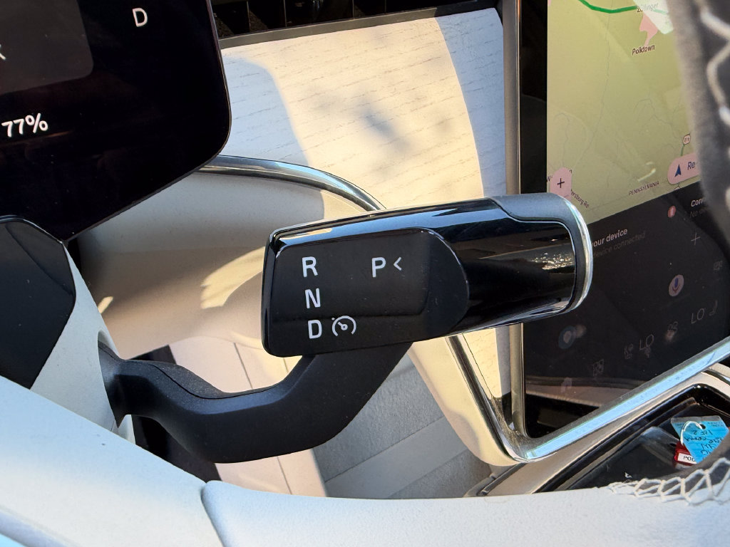 Certified 2025 Volvo EX90 Ultra AWD/4WD image 36