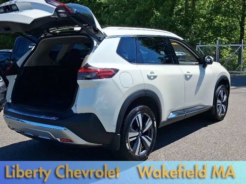 Used 2023 Nissan Rogue Platinum w/ Platinum Premium Package AWD/4WD image 12