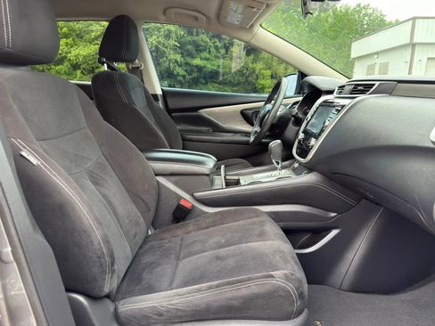 Used 2017 Nissan Murano SV AWD/4WD image 18