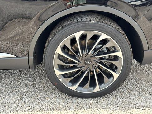 New 2026 Lincoln Aviator Reserve AWD/4WD image 9