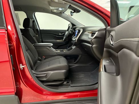 Used 2023 GMC Acadia SLE w/ Driver Convenience Package image 18