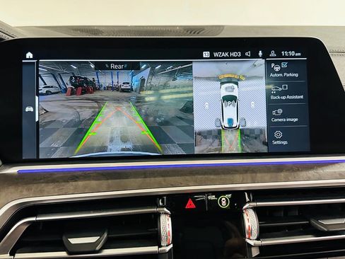 Used 2021 BMW X5 xDrive45e w/ Executive Package image 12