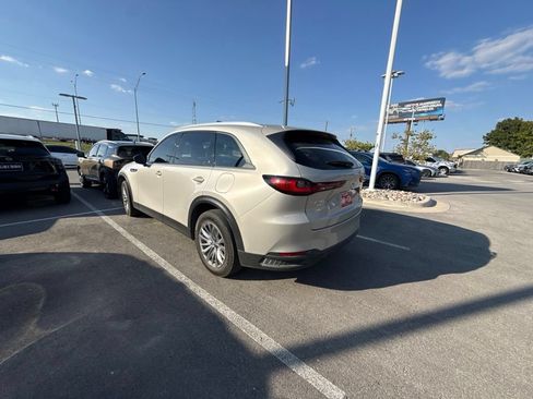 Used 2025 MAZDA CX-90 3.3 Turbo w/ Preferred Package AWD/4WD image 2