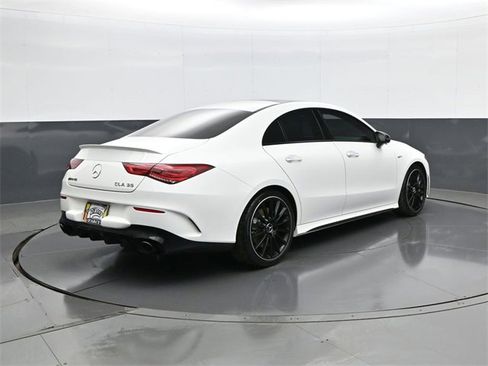 Used 2021 Mercedes-Benz CLA 35 AMG 4MATIC image 5