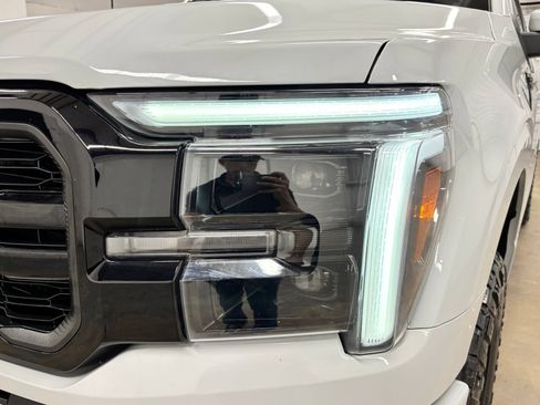 Used 2024 Ford F150 Lariat w/ Bed Utility Package AWD/4WD image 10