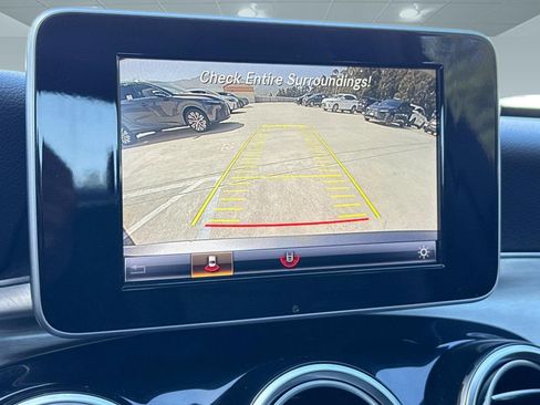 Used 2018 Mercedes-Benz C 300 Sedan image 25