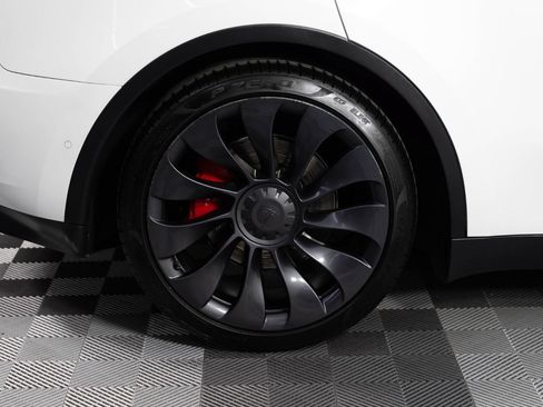 Used 2022 Tesla Model Y Performance AWD/4WD image 40