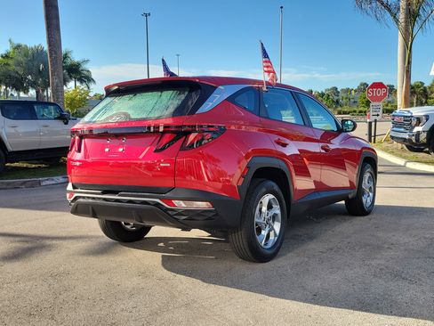 Used 2023 Hyundai Tucson SE image 5